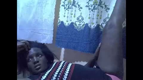 RAYLAH online show from December 2025 12:42:02 PM