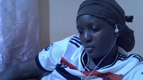 RAYLAH online show from January 2026 12:20:01 PM