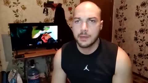 Snapshot of hotalphawolfxx chatting on February 2026 10:51:02 PM Kristiyan online show from February 2026 10:51:02 PM