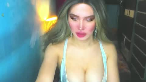 Snapshot of hotbabe_tanya chatting on April 2026 02:58:01 AM T A N Y A online show from April 2026 02:58:01 AM
