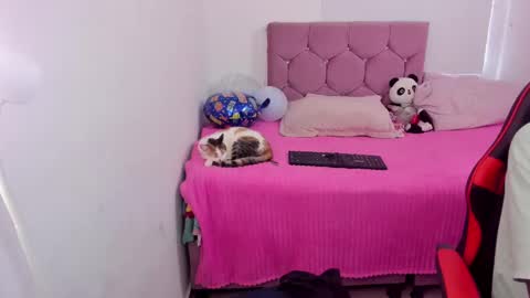 lesly and ander online show from October 2025 07:21:01 PM