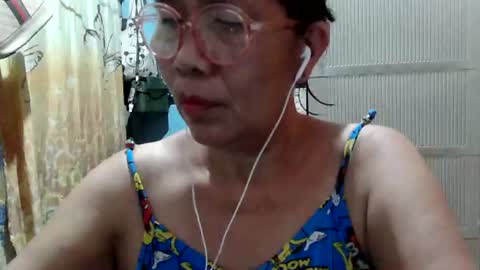 Snapshot of hotbetty_45 chatting on July 2026 11:14:01 AM hotbetty_45 online show from July 2026 11:14:01 AM