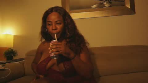 hotblacktrans803 online show from September 2025 02:01:02 AM