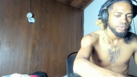 hotbody22_ online show from July 2026 10:56:01 PM