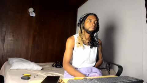 hotbody22_ online show from July 2026 10:43:02 AM