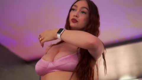 Anais online show from October 2025 09:20:01 AM