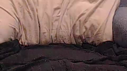 Snapshot of hotcam96 chatting on January 2025 04:35:01 PM hotcam96 online show from January 2025 04:35:01 PM