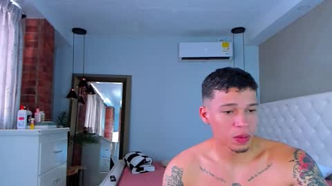 Hussain   aaron and Ekko online show from October 2025 07:42:02 PM