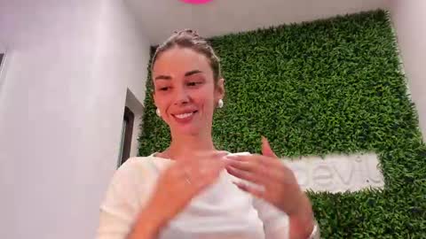 Snapshot of hotfallingdevil chatting on May 2026 04:07:01 AM hotfallingdevil online show from May 2026 04:07:01 AM