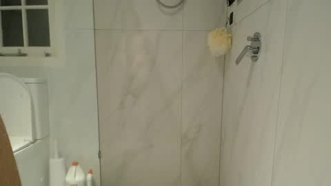 hotforit01 online show from February 2025 09:04:02 AM