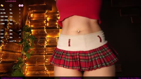 hotfrecklesgirl online show from October 2025 01:57:02 PM