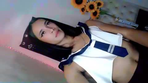 Snapshot of hotgirl_krisxx chatting on October 2025 07:20:02 AM hotgirl_krisxx online show from October 2025 07:20:02 AM