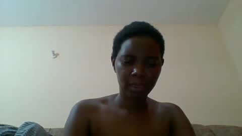 Queen online show from February 2025 06:53:01 PM