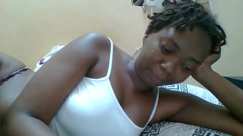 Queen online show from February 2026 07:45:01 PM