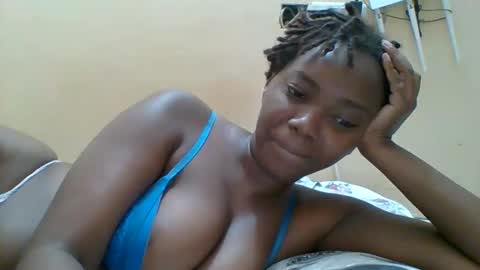 Snapshot of hotgodees chatting on March 2026 05:21:01 PM Queen online show from March 2026 05:21:01 PM