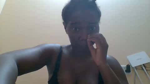 Snapshot of hotgodees chatting on March 2026 03:45:02 AM Queen online show from March 2026 03:45:02 AM