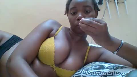 Snapshot of hotgodees chatting on March 2026 06:23:01 PM Queen online show from March 2026 06:23:01 PM