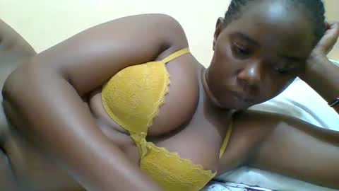 Snapshot of hotgodees chatting on May 2026 04:04:02 PM Queen online show from May 2026 04:04:02 PM