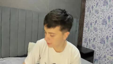 hannah online show from December 2025 01:21:02 AM