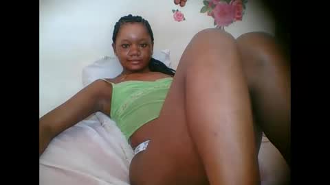 LOYCE online show from October 2025 09:41:02 AM