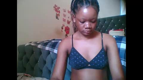 LOYCE online show from November 2025 09:53:01 AM