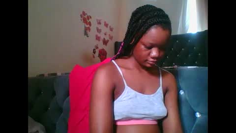 LOYCE online show from December 2025 02:22:02 PM