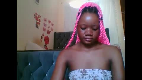 LOYCE online show from December 2025 10:35:01 AM