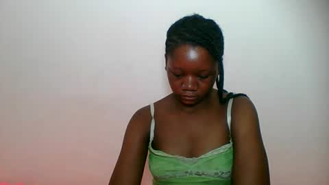 LOYCE online show from April 2026 12:41:01 AM