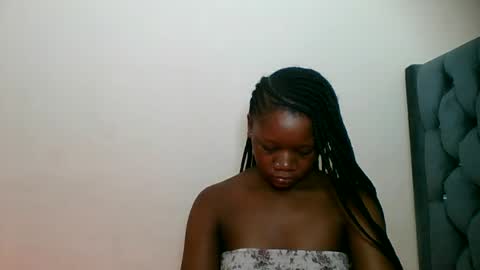 Snapshot of hotjeylee chatting on May 2026 12:49:01 AM LOYCE online show from May 2026 12:49:01 AM