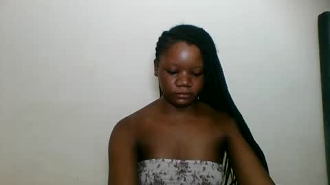 Snapshot of hotjeylee chatting on May 2026 01:00:01 AM LOYCE online show from May 2026 01:00:01 AM