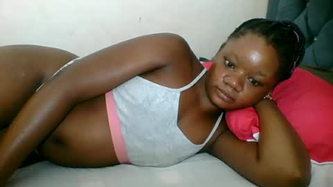 Snapshot of hotjeylee chatting on June 2026 09:02:01 AM LOYCE online show from June 2026 09:02:01 AM