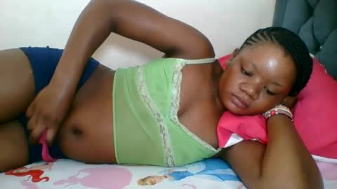 Snapshot of hotjeylee chatting on July 2026 07:36:02 AM LOYCE online show from July 2026 07:36:02 AM