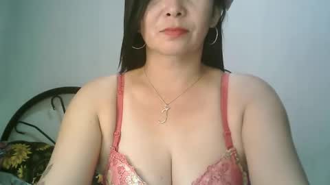 Snapshot of hotmamajen4u chatting on January 2026 01:19:01 AM hotmamajen4u online show from January 2026 01:19:01 AM