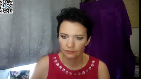 Snapshot of hotmamaqueen234 chatting on June 2026 11:45:01 AM hotmamaqueen234 online show from June 2026 11:45:01 AM