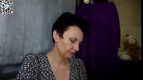 Snapshot of hotmamaqueen234 chatting on June 2026 12:04:01 AM hotmamaqueen234 online show from June 2026 12:04:01 AM