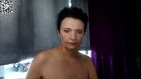 Snapshot of hotmamaqueen234 chatting on June 2026 12:04:01 PM hotmamaqueen234 online show from June 2026 12:04:01 PM