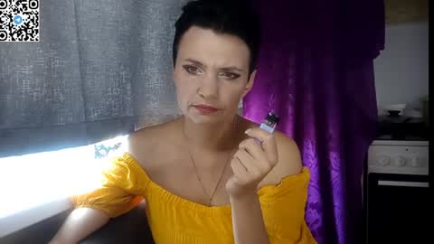 Snapshot of hotmamaqueen234 chatting on June 2026 11:58:02 AM hotmamaqueen234 online show from June 2026 11:58:02 AM