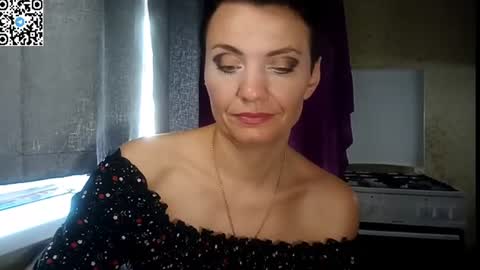 Snapshot of hotmamaqueen234 chatting on July 2026 12:00:02 PM hotmamaqueen234 online show from July 2026 12:00:02 PM