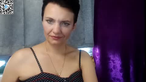 Snapshot of hotmamaqueen234 chatting on July 2026 11:57:01 AM hotmamaqueen234 online show from July 2026 11:57:01 AM