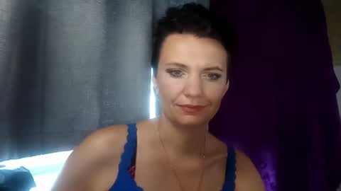 Snapshot of hotmamaqueen234 chatting on July 2026 08:10:02 AM hotmamaqueen234 online show from July 2026 08:10:02 AM