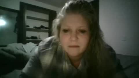 I can be whoever you want me to be online show from November 2025 07:55:02 AM