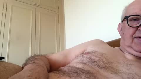 Snapshot of hotmuff99 chatting on January 2025 08:54:01 AM hotmuff99 online show from January 2025 08:54:01 AM