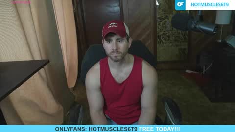Snapshot of hotmuscles6t9 chatting on May 2026 03:53:02 PM hotmuscles6t9 online show from May 2026 03:53:02 PM