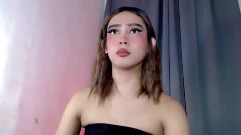 HOT BEATRICE online show from November 2025 08:33:02 PM