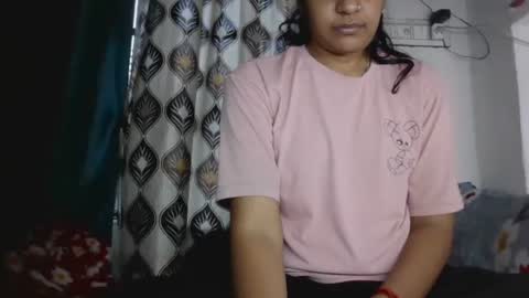 lola online show from December 2025 07:03:01 AM