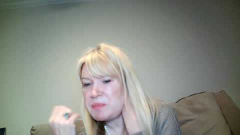 hotpepperose online show from December 2024 11:49:01 AM