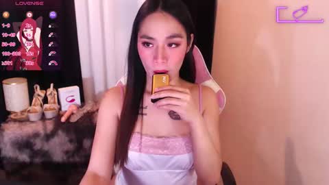 Jade Cruz online show from February 2026 10:42:02 AM