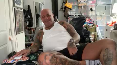 Snapshot of hotstuff775616 chatting on October 2025 04:20:02 AM hotstuff775616 online show from October 2025 04:20:02 AM