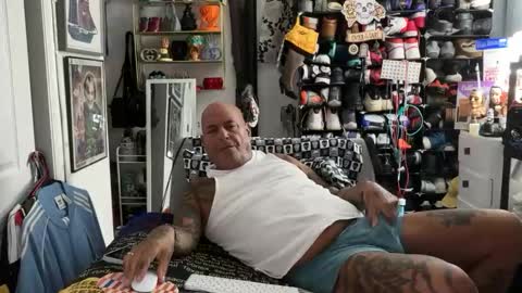 Snapshot of hotstuff775616 chatting on January 2026 02:47:02 AM hotstuff775616 online show from January 2026 02:47:02 AM