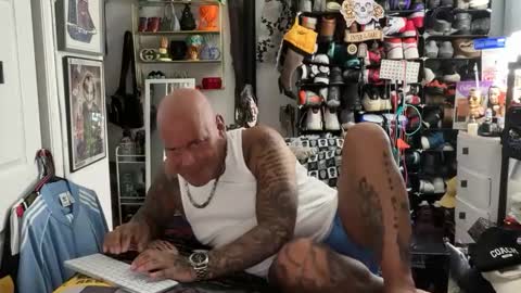 Snapshot of hotstuff775616 chatting on January 2026 02:57:02 AM hotstuff775616 online show from January 2026 02:57:02 AM